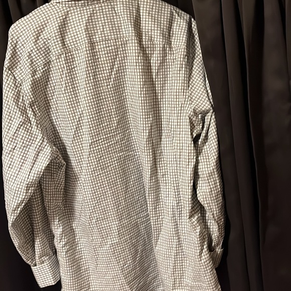 Button down top - Picture 2 of 3